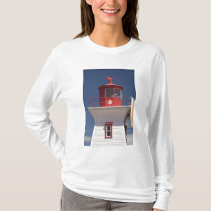Canada, Prince Edward Island, Victoria. T-shirt