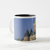Canada, Quebec City. Chateau Frontenac. Tweekleurige Koffiemok (Voorkant links)