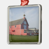 Canada, Quebec, Perce. AFBEELDING BEPERKT: Niet Metalen Ornament (Links)