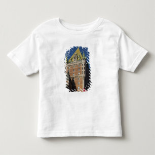 Canada, Quebec, Quebec City. Fairmont Château Kinder Shirts