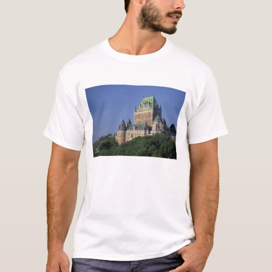 Canada, Quebec Stad.  Chateau Frontenac. T-shirt (Voorkant)