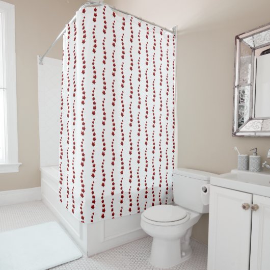 Canada Shower Curtains Canada Maple Leaf Decor Douchegordijn (In situ)