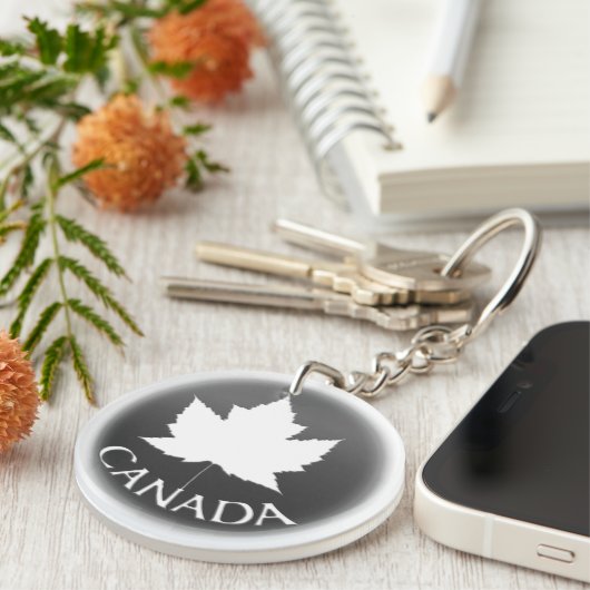Canada Souvenir Sleutelhanger White Maple Leaf (Voorkant Rechts)