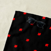 Canadees Cottage Maple Leaf Strandlaken (In situ)