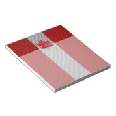 Canadees Rode Maple Leaf over koolstofvezel Notitieblok (Schuin)