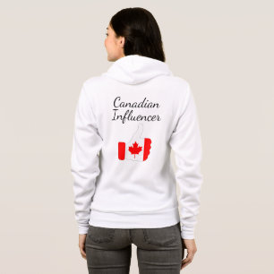 Canadese Influencer duikt omhoog de route van Ligh Hoodie