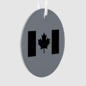 Canadese vlag in zwart ornament (voorkant)