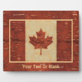 Canadese vlag op binnenste boog fotoplaat (Voorkant)