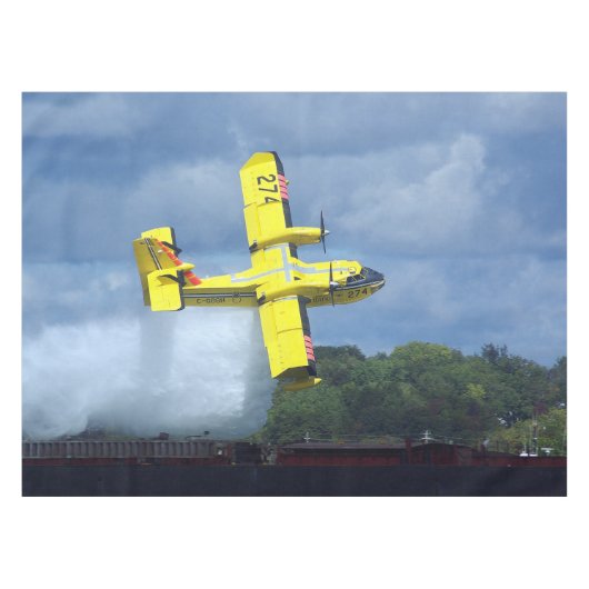 Canadese waterbommenwerper 274 tafelkleed (Voorkant (Horizontaal))