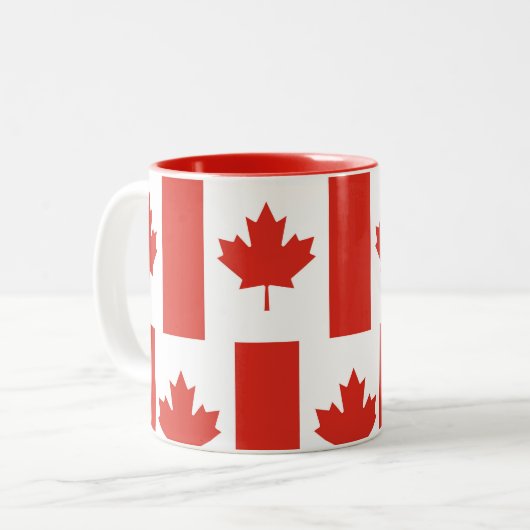 Canadian Flag Coffee Cup Canada Leaf Patriotic Mug Tweekleurige Koffiemok (Voorkant links)