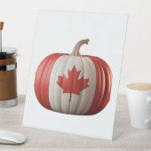 Canadian Flag Pumpkin Maple Leaf Thanksgiving Over Reclamebord Met Voetstuk (Insitu)