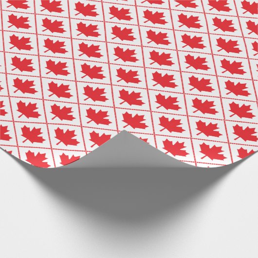 Canadian Maple Leaf Rood en Wit Diamant Patroon Cadeaupapier (Hoek)