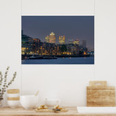Canary Wharf en Docklands bij Dusk Poster (Keuken)