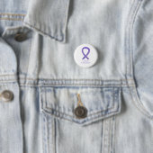 Cancer Awareness Lavendel Lint Custom Pin Button (In situ)