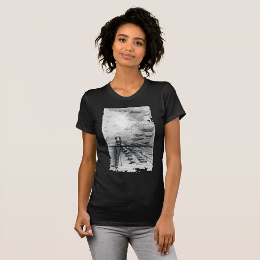 Cancun Beach bewolkt zwart en wit T-shirt (Voorkant volledig)