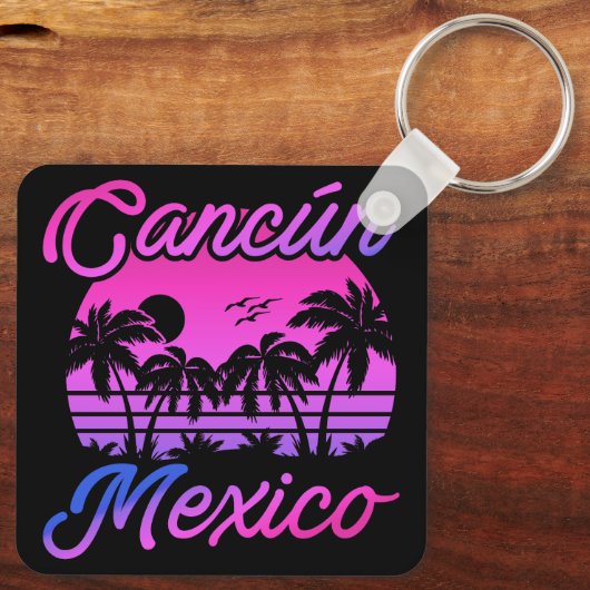 Cancun Mexico Palm Trees Retro Reizen Souvenirs Sleutelhanger (Achterkant)