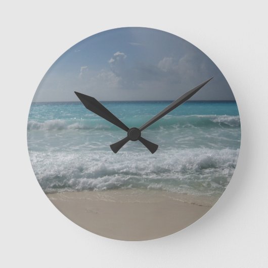Cancun Waves Wall Clock Ronde Klok (Voorkant)