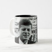 Candidate Kennedy Tweekleurige Koffiemok (Voorkant links)