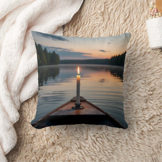 Candle Light on Boat at Sunset Lake Kussen (Deken)