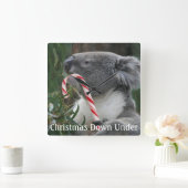 Candy Cane Eating Candy Cute Koala Vierkante Klok (Huis)