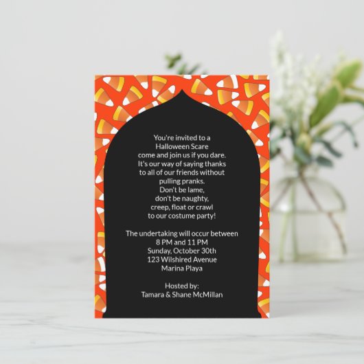 Candy Corn Halloween Costume Party Invitation Kaart (Staand voorkant)