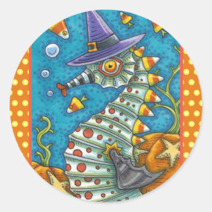 CANDY CORN SEAHORSE WITCH, ONDER HET ZEE HALLOEEN RONDE STICKER