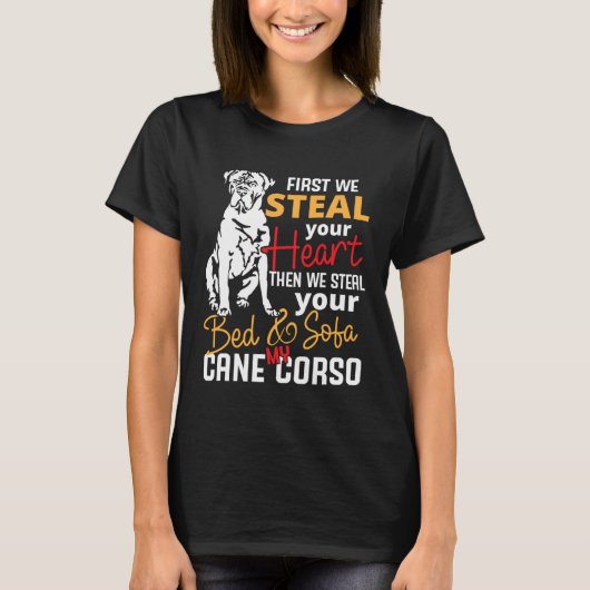 Cane Corso Heart Bed Sofa  Slogan T-shirt (Voorkant)