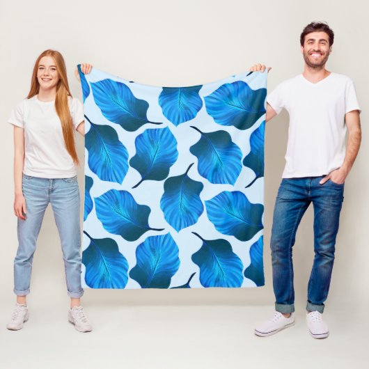 Canna Tropicanna Tropical Leaves in Blue Fleece Deken (In situ)