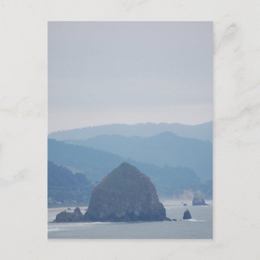Cannon Beach Haystack in de mist Briefkaart (Voorkant)