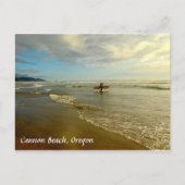 Cannon Beach Oregon Surfer Sunset Briefkaart (Voorkant)