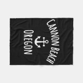 Cannon Beach Oregon Varend Zeilen Kustboot A Fleece Deken (Voorkant (Horizontaal))