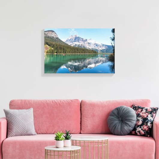 Canoe op het beroemde Emerald Lake - Yoho NP, Cana Canvas Afdruk (Insitu (Woonkamer))