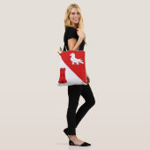 Canton Gallavally Bevolking Badge Tote Tas (Op model)