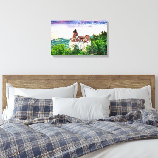 Canvas Bran Castle Afdruk (Insitu (Slaapkamer))