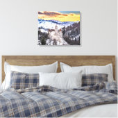 Canvas Bran Castle Afdruk (Insitu (Slaapkamer))