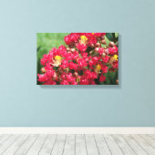 Canvas drukt de rode kruis van het bloem af (Insitu (Houten vloer))