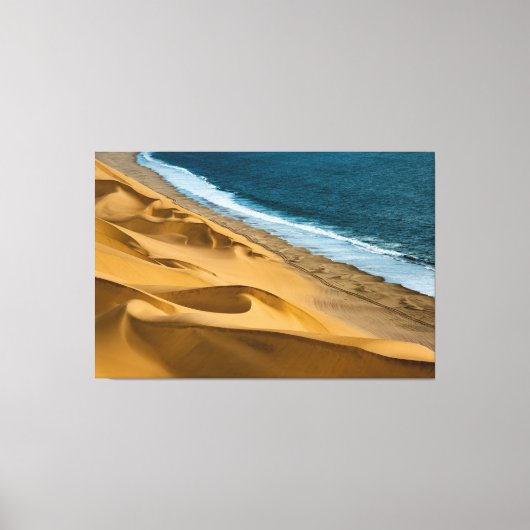 canvas omwikkeld op zee en op het strand (Voorkant)