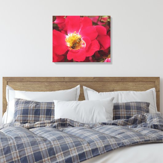 Canvas Print - Pollen verzamelen (Insitu (Slaapkamer))