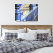 Canvas — Sparrow on fence Afdruk (Insitu (Slaapkamer))