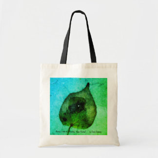 Canvas tas foto van een blad met een druppel regen