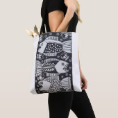 Canvas tas met vis (Dichtbij)