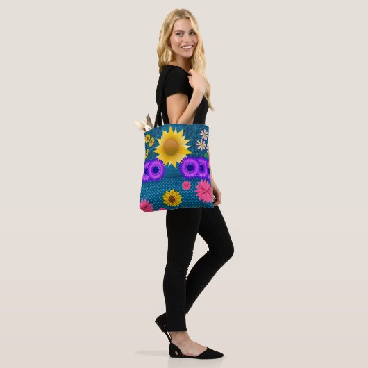 canvas tas zonnebloemen (Op model)