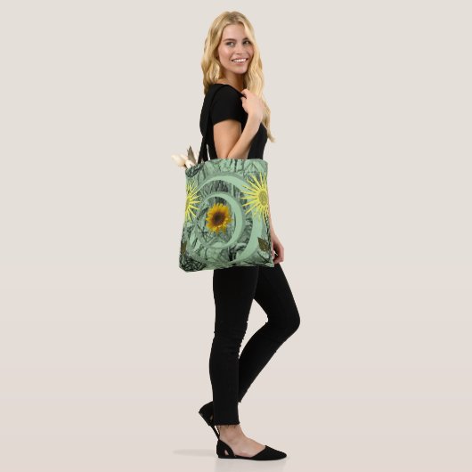 canvas tas zonnebloemen (Op model)