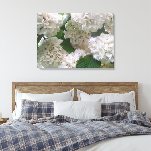 Canvas - Verpakt - Witte Hydrangeas l (Insitu (Slaapkamer))