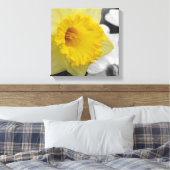 canvas with yellow narcissus afdruk (Insitu (Slaapkamer))