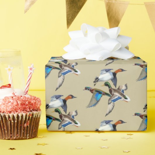 Canvasback-, Wilde Eend- en Boswatervogels in Vluc Cadeaupapier (Verjaardagsfeest)