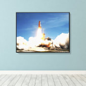 Canvasprint van Spaceshuttle Atlantis Canvas Afdruk (Insitu (Houten vloer))