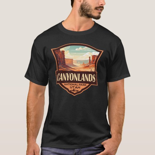 Canyonlands Nationaal Park Illustratie Retro T-shirt (Voorkant)