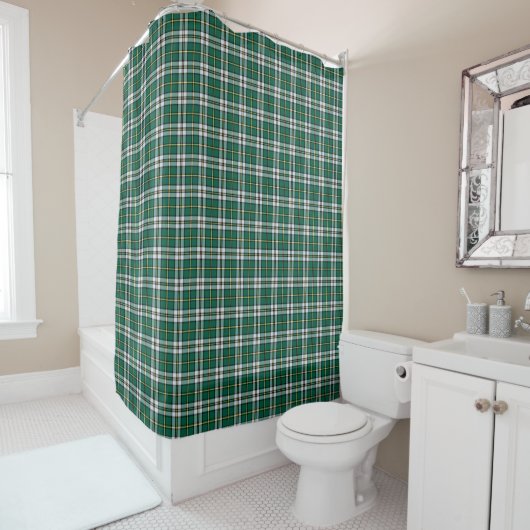 Cape Breton Tartan Groen en Wit Patroon Douchegordijn (In situ)