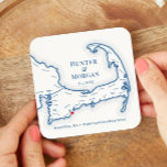 Cape Cod Bruiloft Welkomstfeest Cocktail Uur Kartonnen Onderzetters<br><div class="desc">Volg al het plezier dat uw gasten hebben op uw Cape Cod bestemming bruiloft met deze aangepaste drankonderzetters. Perfecte aangepaste papieren onderzetters voor uw Cape Cod clam bake, verlovingsfeest, bruiloft welkomstfeest, cocktail uur of bruiloft receptie. De handgetekende kaart van Cape Cod omvat Barnstable, Bourne, Brewster, Buzzards Bay, Cataumet, Centerville, Chatham,...</div>